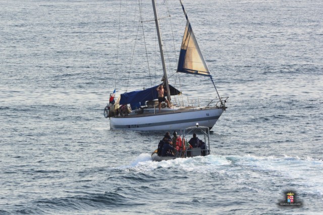 Golfo di Aden: la Marina Militare soccorre un natante francese in avaria