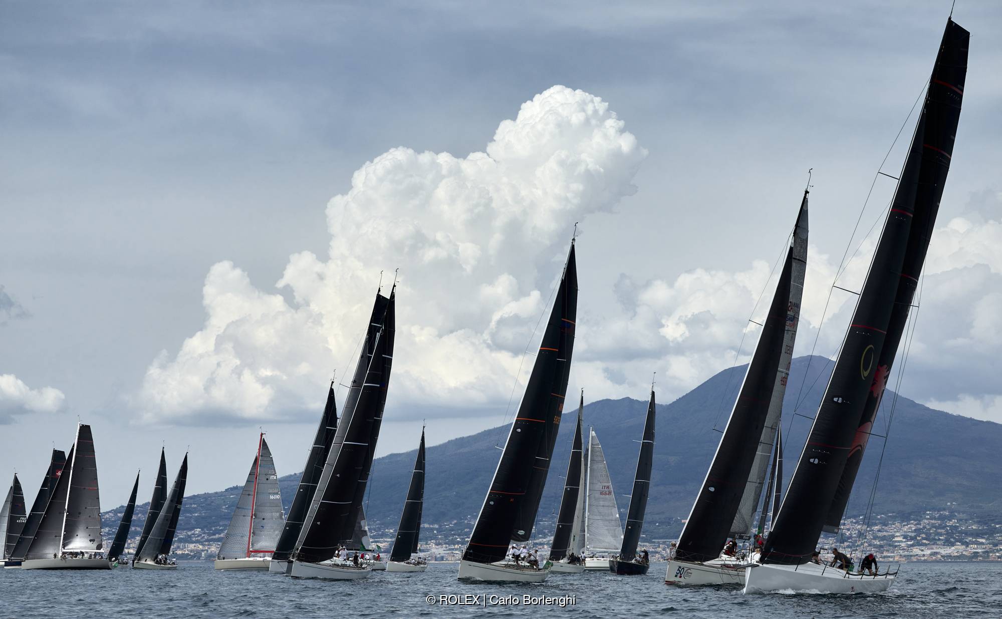 Verso la Tre Golfi Sailing Week 2024, grande vela tra Sorrento e Napoli